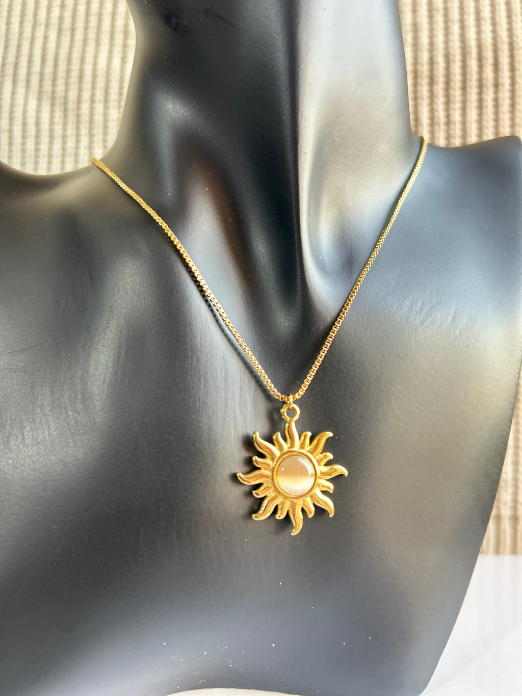 Collier