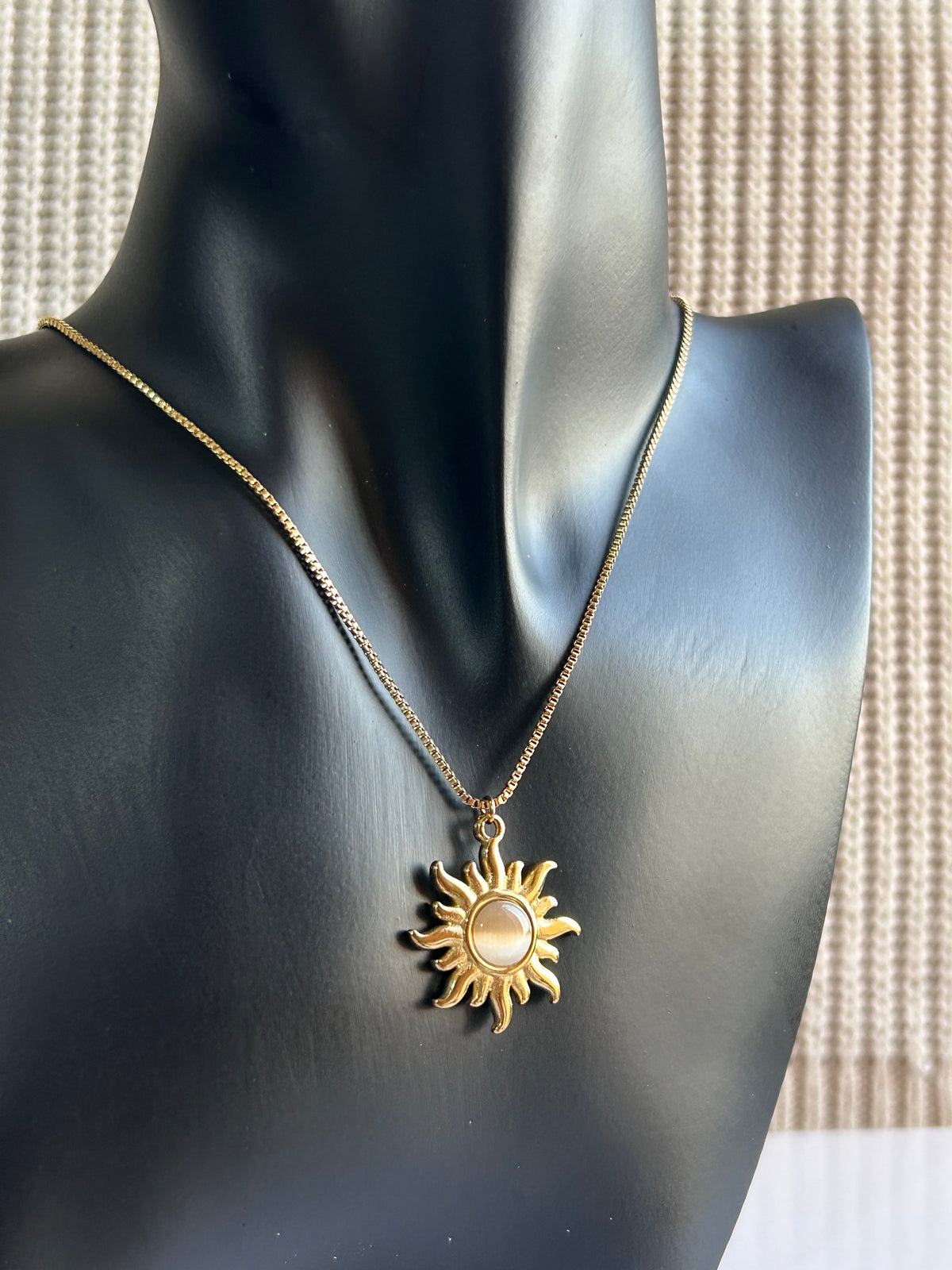 Collier